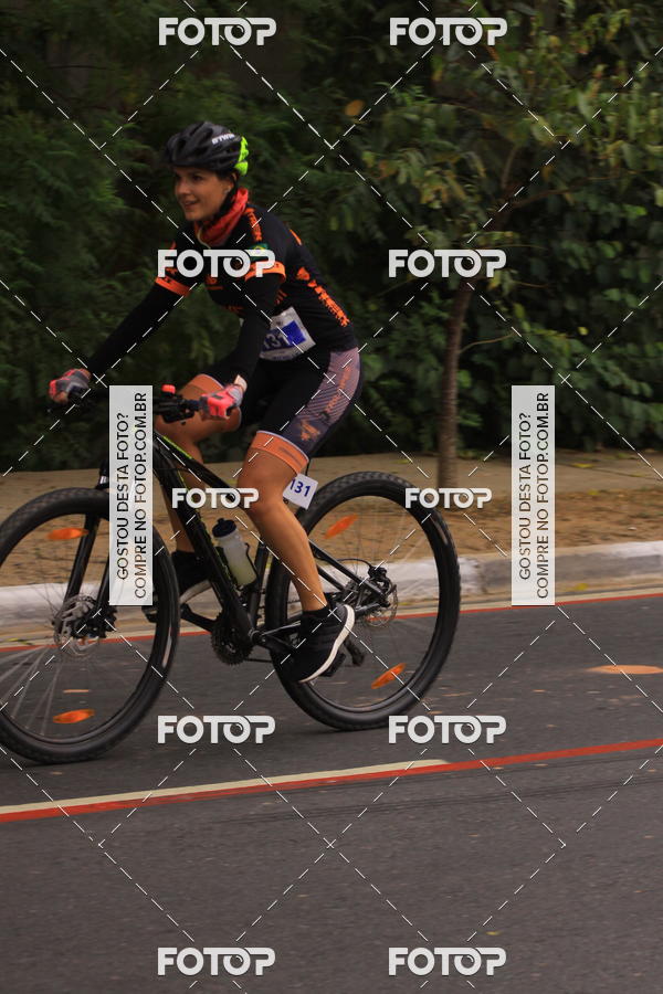 Buy your photos of the eventVSERIES Duathlon & Running on Fotop