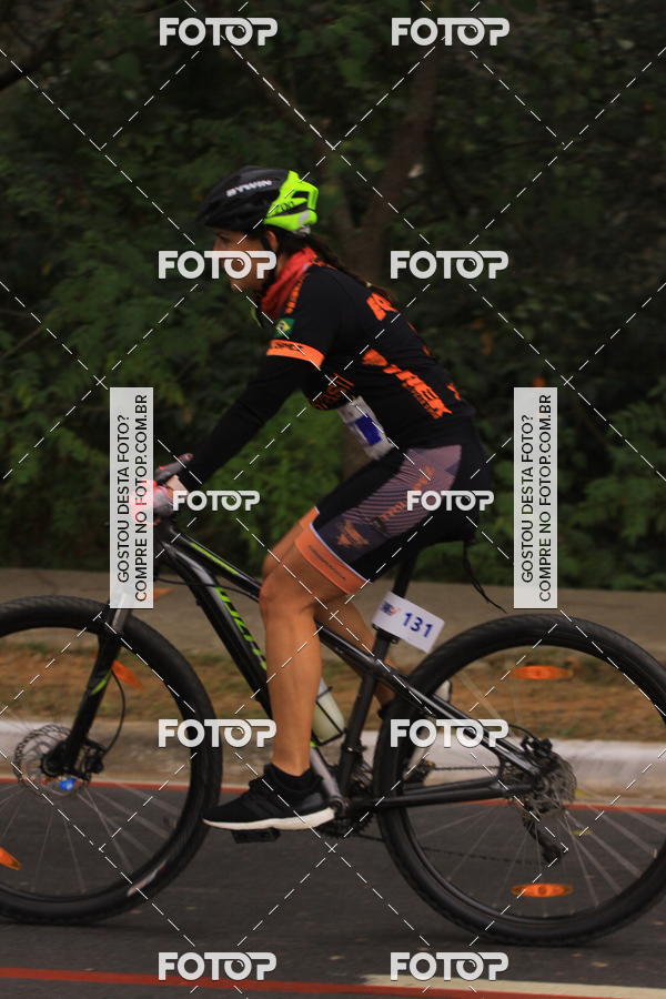 Buy your photos of the eventVSERIES Duathlon & Running on Fotop