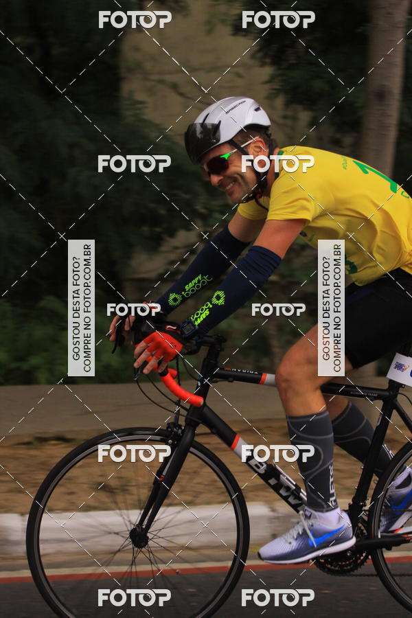 Buy your photos of the eventVSERIES Duathlon & Running on Fotop