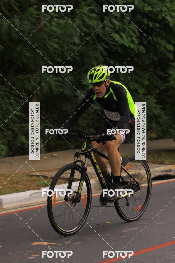 Buy your photos of the eventVSERIES Duathlon & Running on Fotop