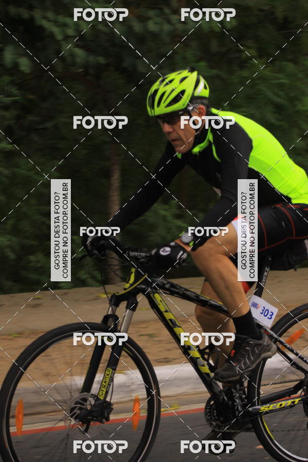 Buy your photos of the eventVSERIES Duathlon & Running on Fotop