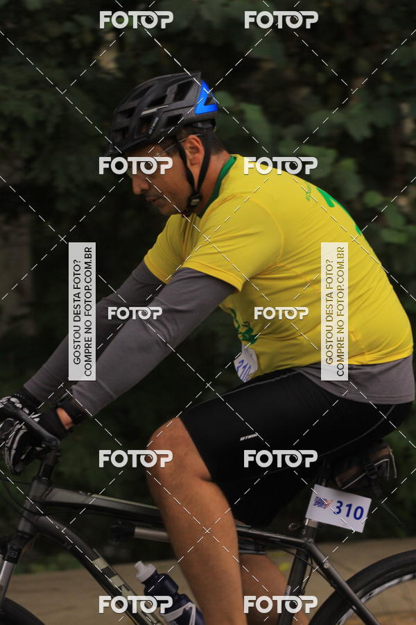 Buy your photos of the eventVSERIES Duathlon & Running on Fotop