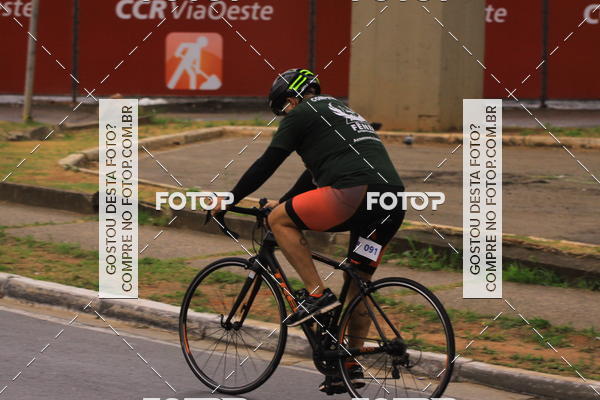 Buy your photos of the eventVSERIES Duathlon & Running on Fotop