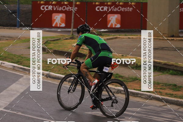 Buy your photos of the eventVSERIES Duathlon & Running on Fotop