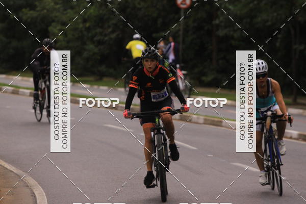 Buy your photos of the eventVSERIES Duathlon & Running on Fotop