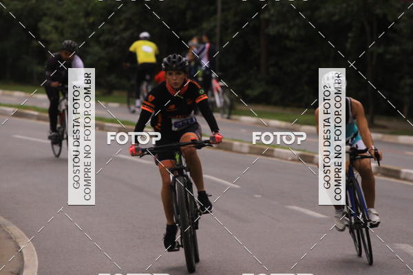 Buy your photos of the eventVSERIES Duathlon & Running on Fotop