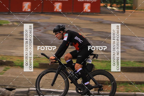 Buy your photos of the eventVSERIES Duathlon & Running on Fotop