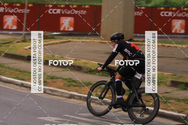 Buy your photos of the eventVSERIES Duathlon & Running on Fotop