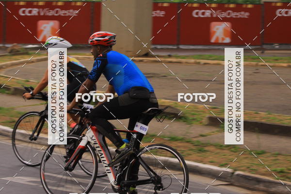 Buy your photos of the eventVSERIES Duathlon & Running on Fotop