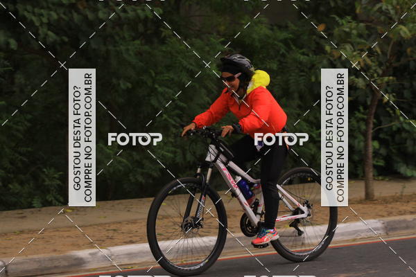 Buy your photos of the eventVSERIES Duathlon & Running on Fotop