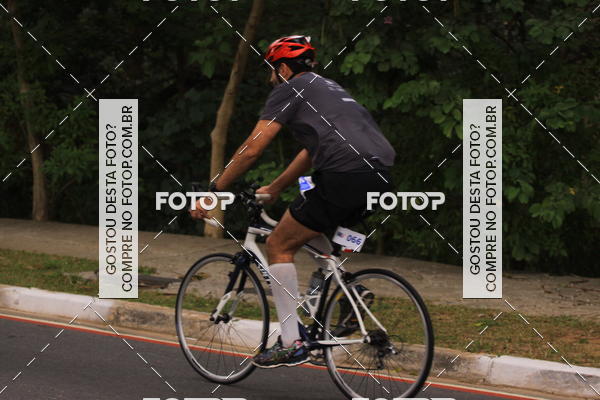 Buy your photos of the eventVSERIES Duathlon & Running on Fotop