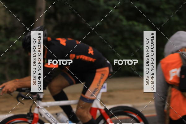 Buy your photos of the eventVSERIES Duathlon & Running on Fotop