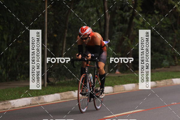 Buy your photos of the eventVSERIES Duathlon & Running on Fotop