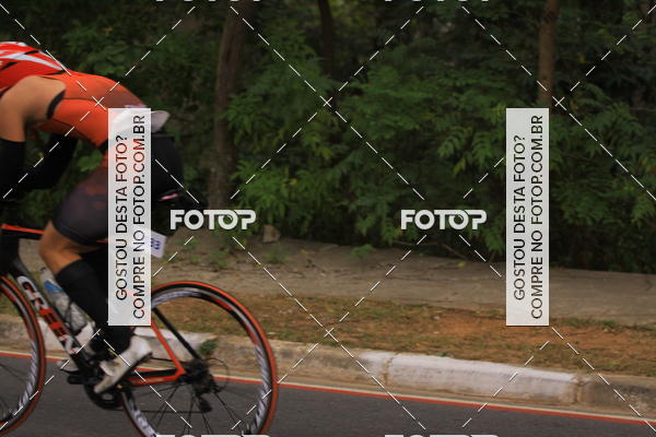 Buy your photos of the eventVSERIES Duathlon & Running on Fotop