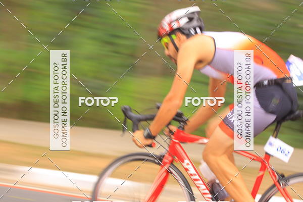 Buy your photos of the eventVSERIES Duathlon & Running on Fotop
