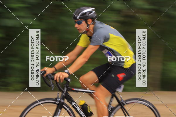 Buy your photos of the eventVSERIES Duathlon & Running on Fotop