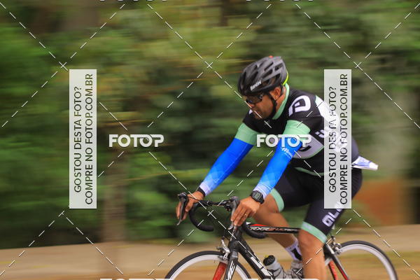 Buy your photos of the eventVSERIES Duathlon & Running on Fotop