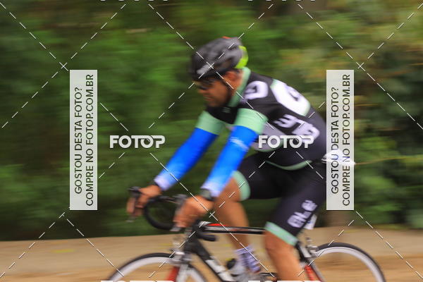 Buy your photos of the eventVSERIES Duathlon & Running on Fotop