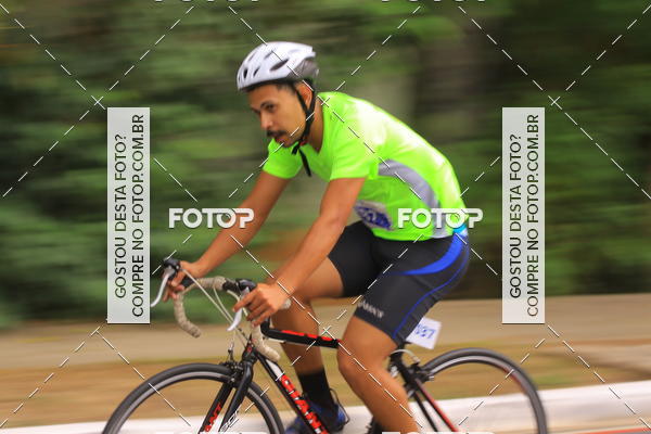 Buy your photos of the eventVSERIES Duathlon & Running on Fotop