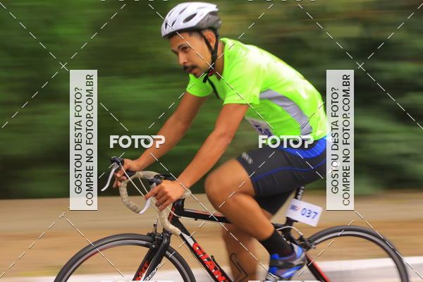 Buy your photos of the eventVSERIES Duathlon & Running on Fotop