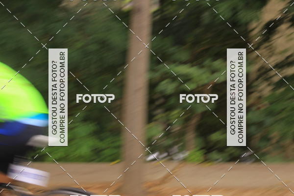 Buy your photos of the eventVSERIES Duathlon & Running on Fotop