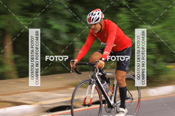 Buy your photos of the eventVSERIES Duathlon & Running on Fotop