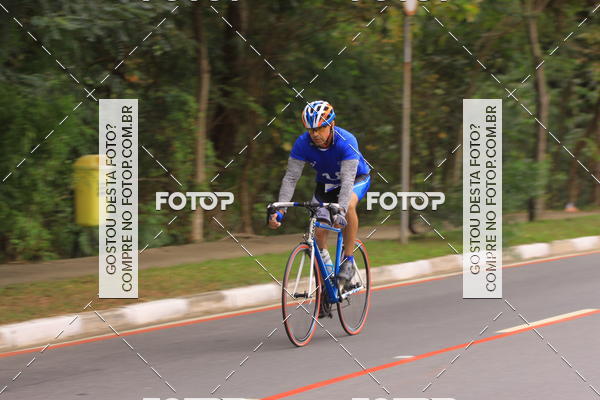 Buy your photos of the eventVSERIES Duathlon & Running on Fotop