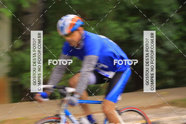 Buy your photos of the eventVSERIES Duathlon & Running on Fotop