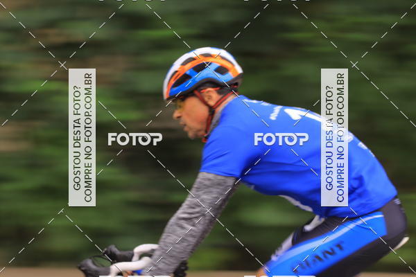 Buy your photos of the eventVSERIES Duathlon & Running on Fotop