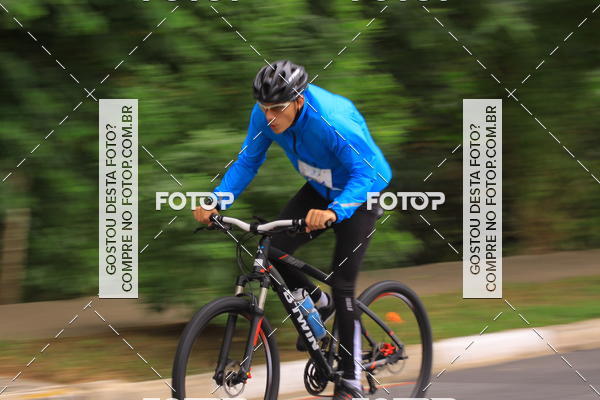 Buy your photos of the eventVSERIES Duathlon & Running on Fotop