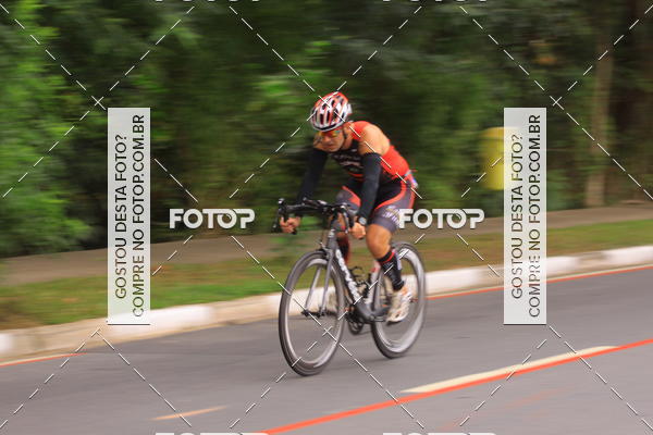 Buy your photos of the eventVSERIES Duathlon & Running on Fotop