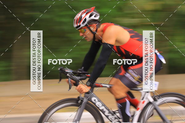 Buy your photos of the eventVSERIES Duathlon & Running on Fotop