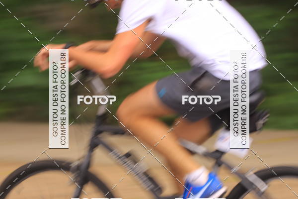 Buy your photos of the eventVSERIES Duathlon & Running on Fotop