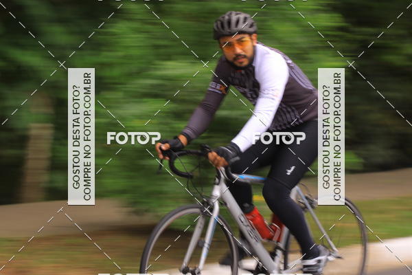 Buy your photos of the eventVSERIES Duathlon & Running on Fotop