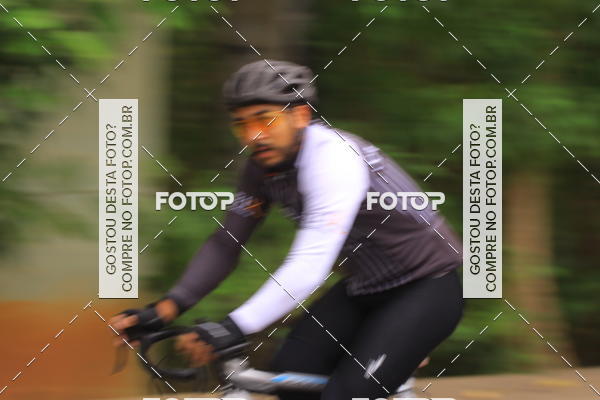 Buy your photos of the eventVSERIES Duathlon & Running on Fotop