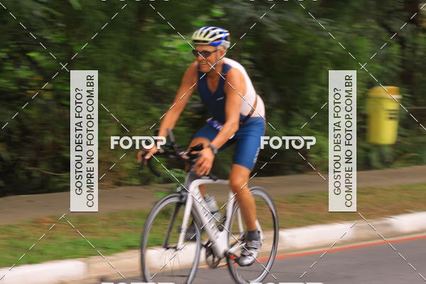 Buy your photos of the eventVSERIES Duathlon & Running on Fotop