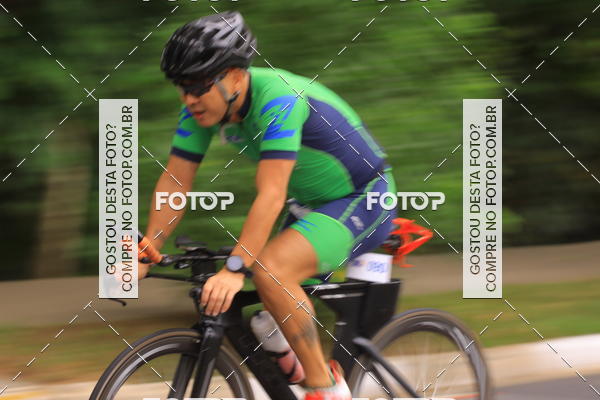 Buy your photos of the eventVSERIES Duathlon & Running on Fotop