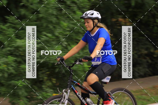 Buy your photos of the eventVSERIES Duathlon & Running on Fotop