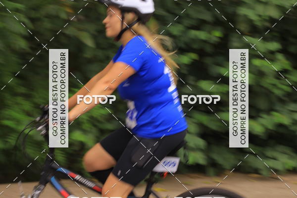 Buy your photos of the eventVSERIES Duathlon & Running on Fotop