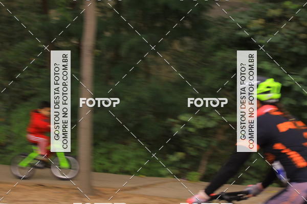 Buy your photos of the eventVSERIES Duathlon & Running on Fotop
