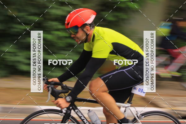 Buy your photos of the eventVSERIES Duathlon & Running on Fotop