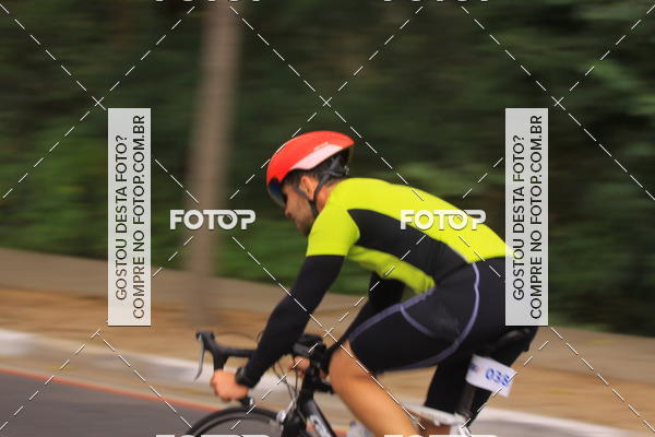 Buy your photos of the eventVSERIES Duathlon & Running on Fotop