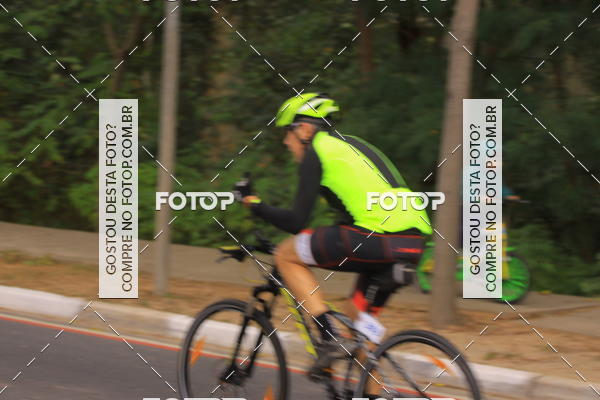 Buy your photos of the eventVSERIES Duathlon & Running on Fotop