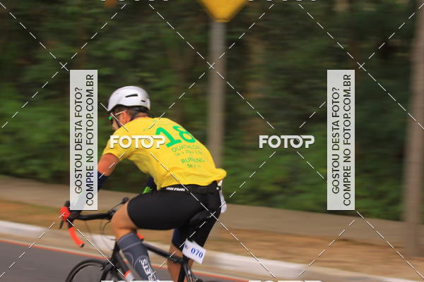 Buy your photos of the eventVSERIES Duathlon & Running on Fotop