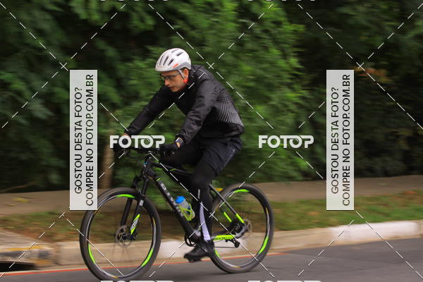 Buy your photos of the eventVSERIES Duathlon & Running on Fotop