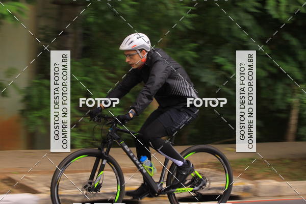 Buy your photos of the eventVSERIES Duathlon & Running on Fotop