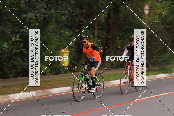 Buy your photos of the eventVSERIES Duathlon & Running on Fotop