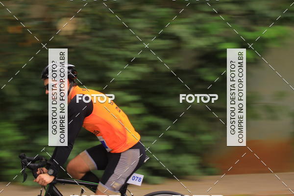 Buy your photos of the eventVSERIES Duathlon & Running on Fotop