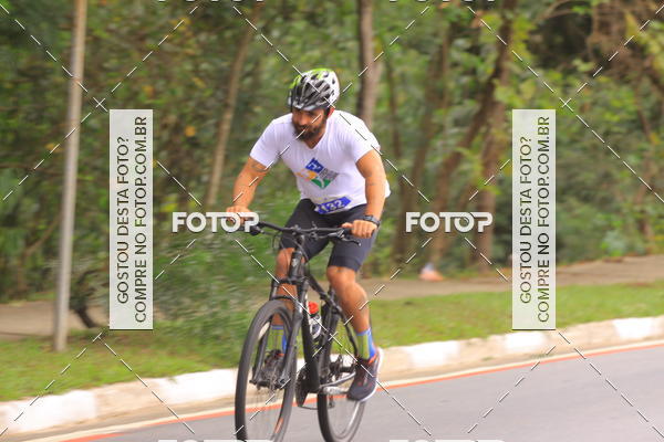 Buy your photos of the eventVSERIES Duathlon & Running on Fotop