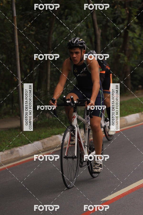 Buy your photos of the eventVSERIES Duathlon & Running on Fotop